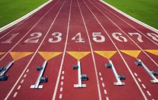 足球彩票_中超保级生死战，萨里奇点球定乾坤，海牛一球小胜沧州，两队双双成功保级