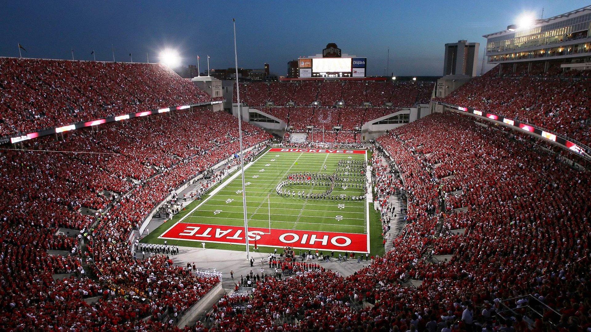 残阵申花亚冠赛场艰辛告捷 蓝血人四千余日夜守望终破冰